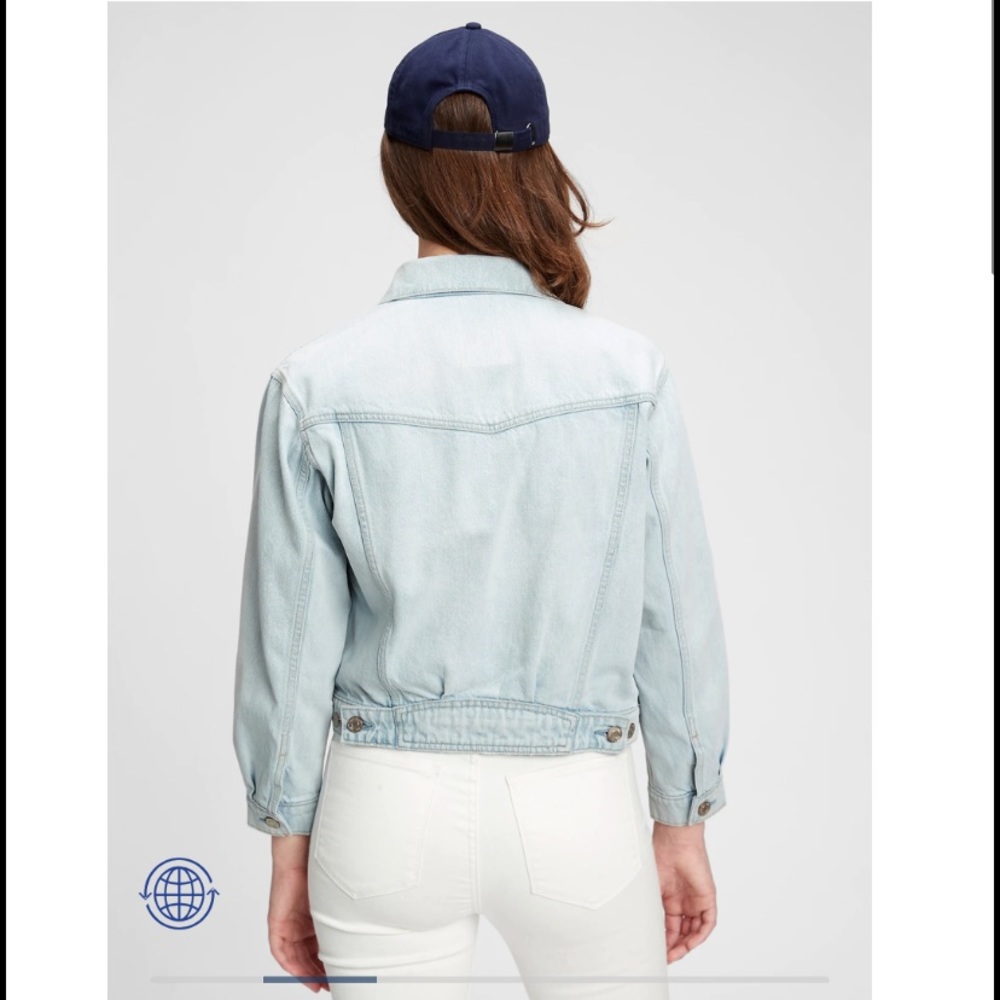 NWT GAP Cropped Icon Denim Jacket With Washwell™ - Picture 3 of 5